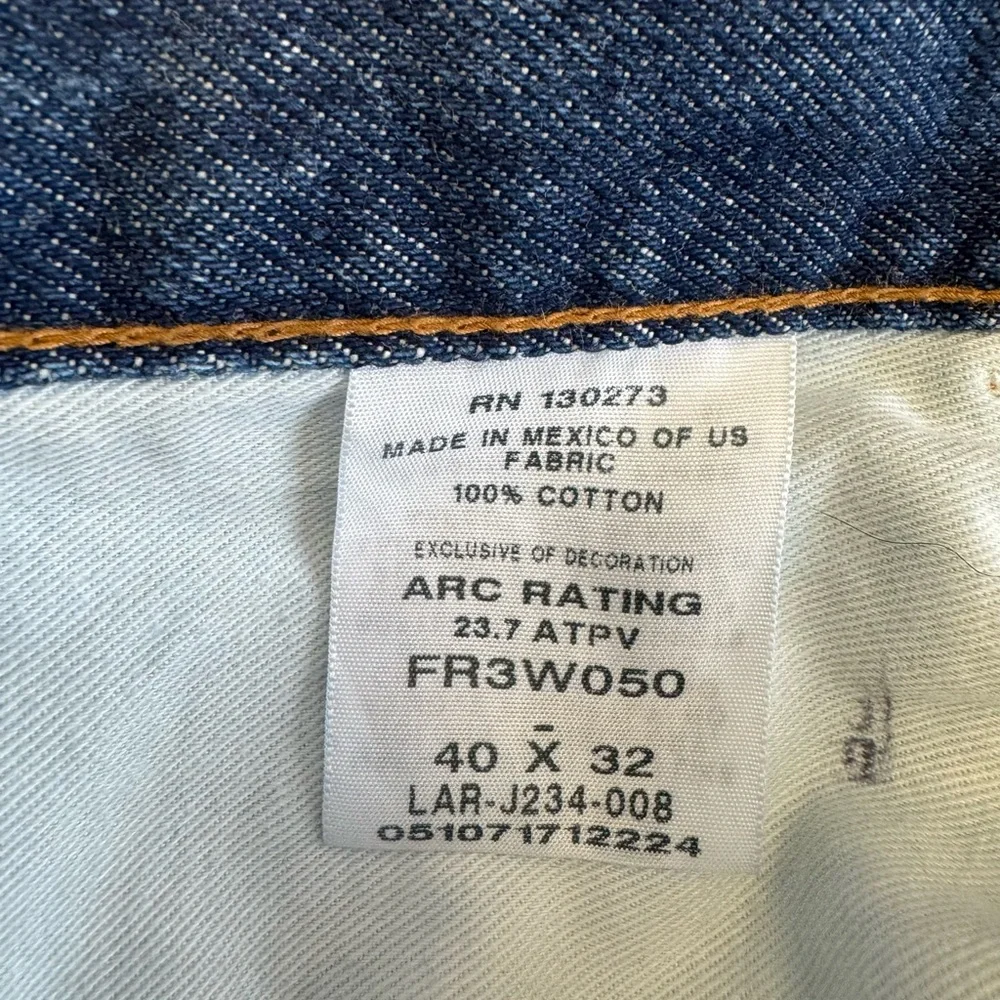 Wrangler FR Flame Resistant Riggs Relaxed Fit Blue Jean Men’s Size 40x32 FR3W050